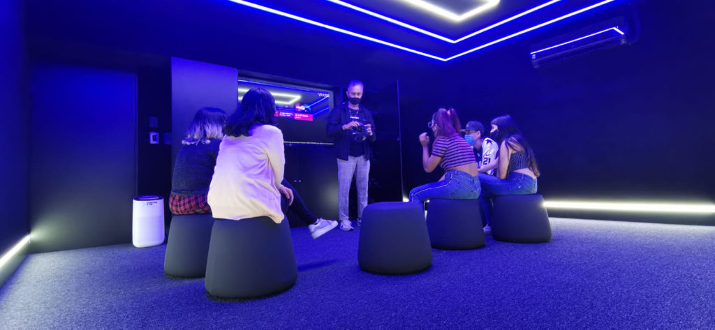 Salas de realidad virtual y aumentada en Uniandes